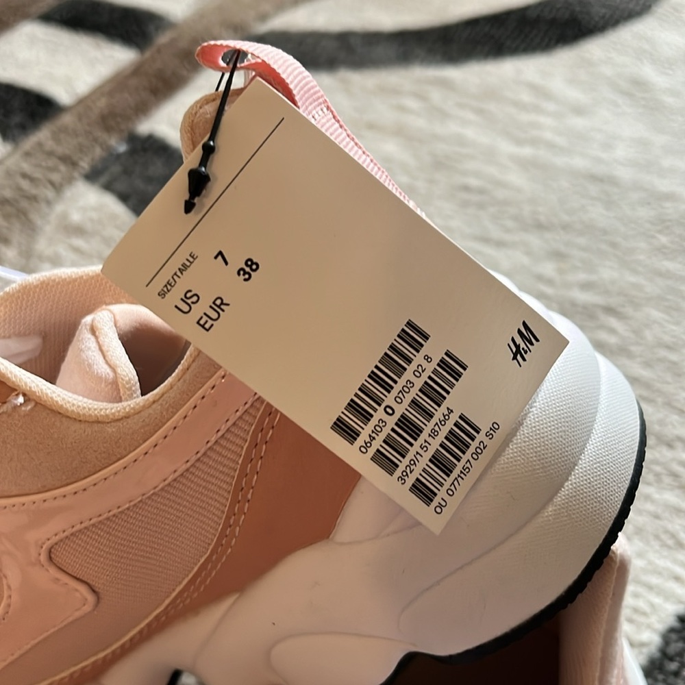 H&M sneakers - Picture 3 of 5